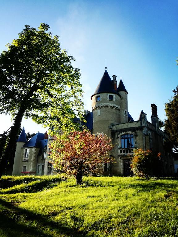 Chateau St.Gaultier Saint-Gaultier Exterior photo